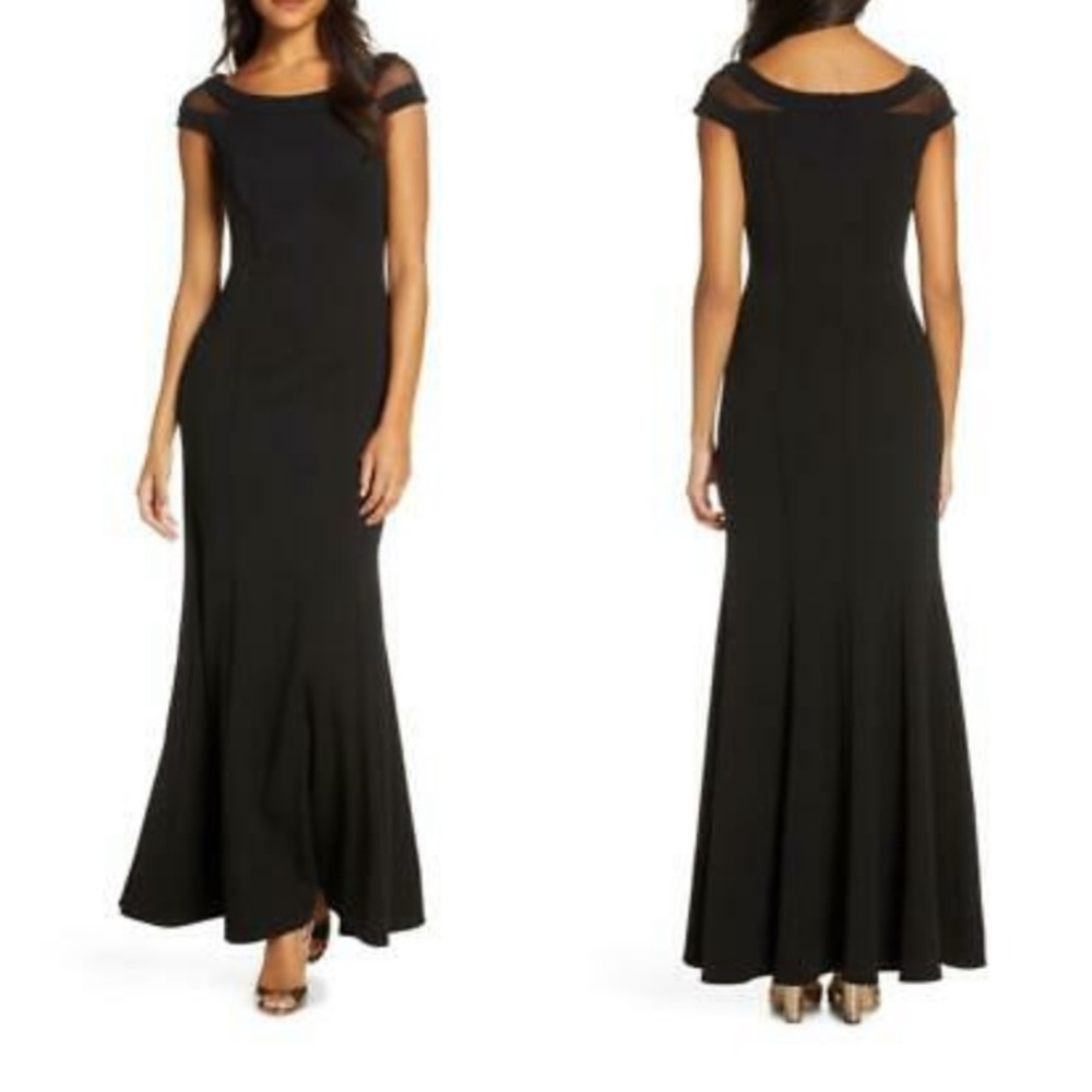 New never worn Vince Camuto Boat Neck Gown